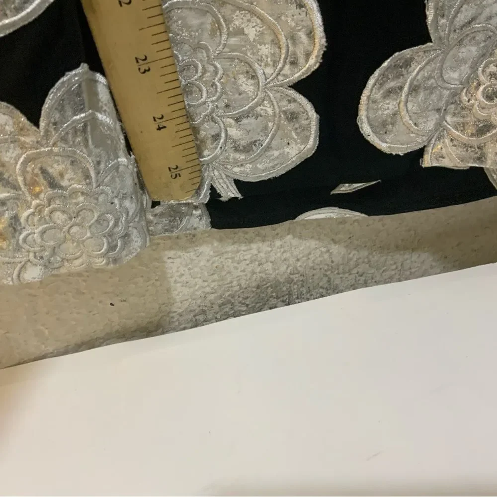 Tory Burch Rochelle Top in Black and Silver size 10